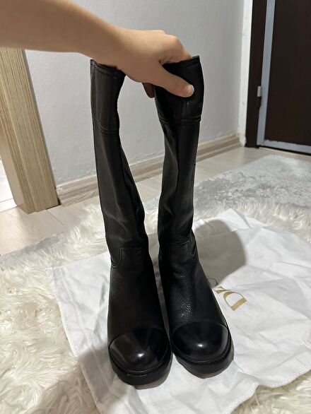 Prada Siyah Deri Çizme
