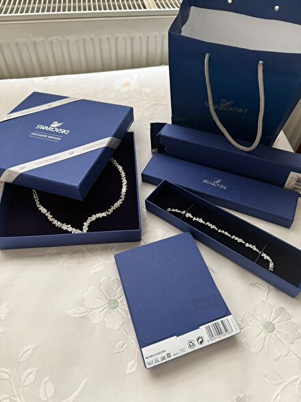 Swarovski Gümüş Taşlı Kolye ve Bileklik