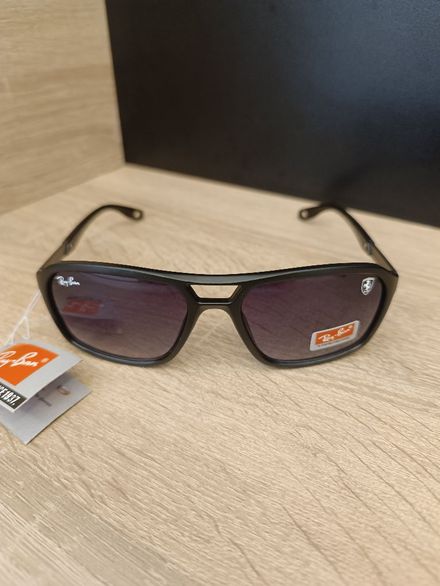 Ray-Ban Ferrari erkek güneş gözlüğü