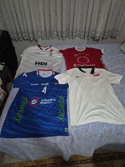 Forma Koleksiyonu (4 Adet)