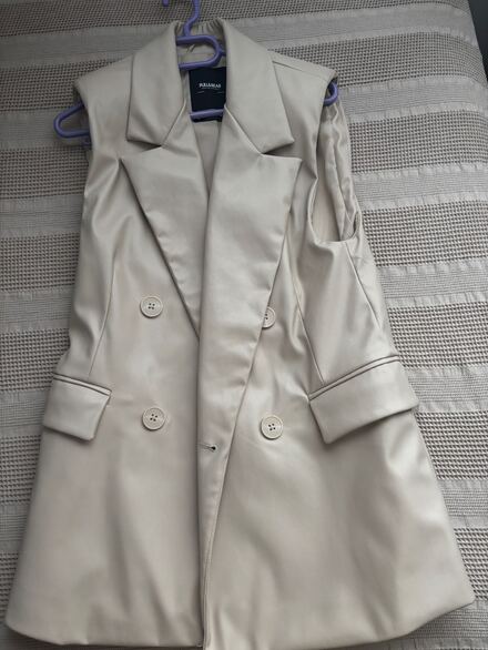 PULL&BEAR yelek