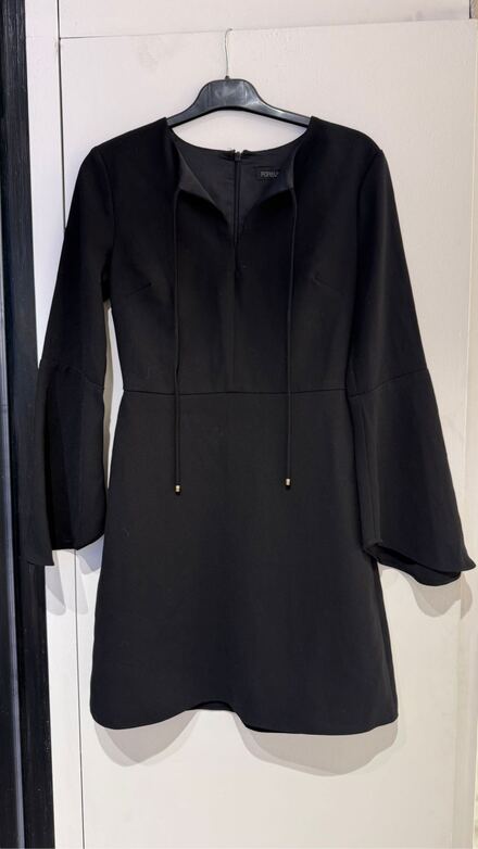 Forever New Siyah Mini Elbise