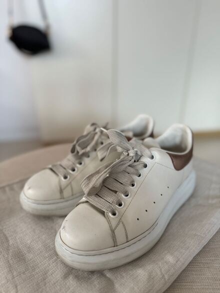 Alexander Mcqueen Sneaker
