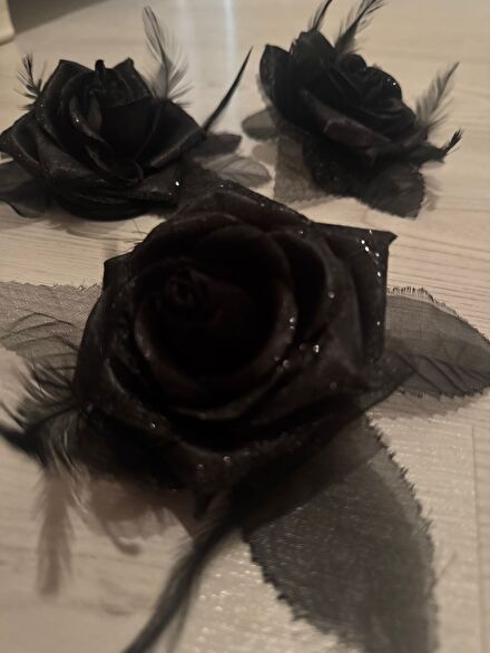 Siyah parlak ışıltılı gül rose toka