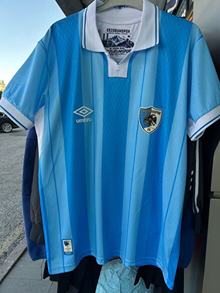 Erzurumspor gökbörü forma
