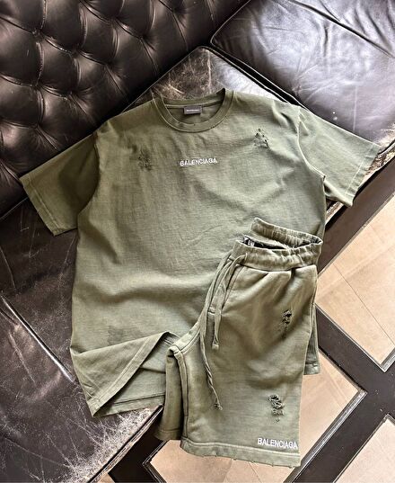 Balenciaga takım