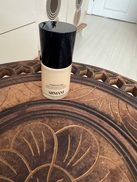 Armani Luminous Silk Fondöten