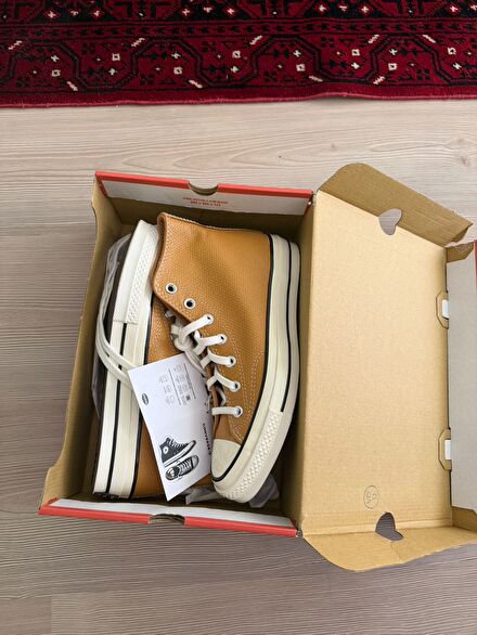 Converse Kahverengi Deri Sneaker