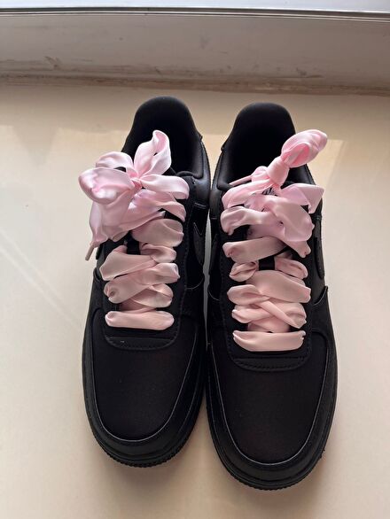 Nike Air Force 1 07 LV8