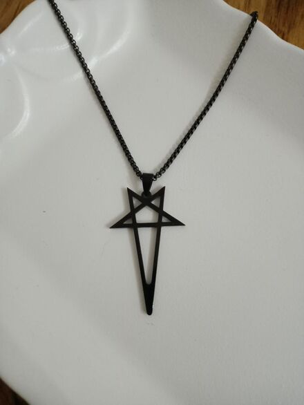 Pentagram kolye