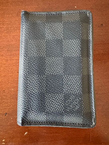 Louis Vuitton Kartlık