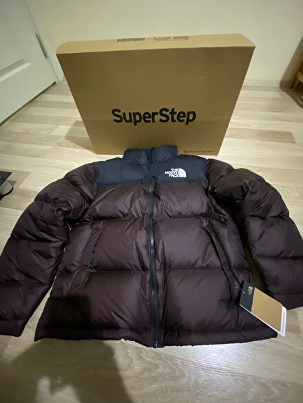 The North Face 1996 Retro Nuptse Mont