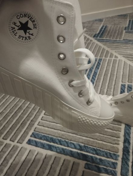 Converse Beyaz Sneaker