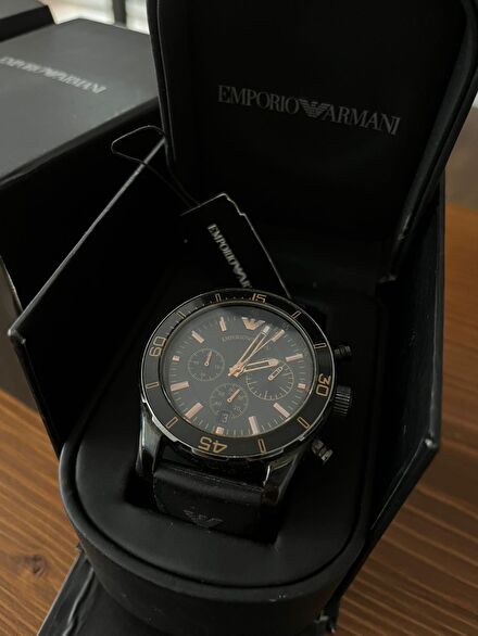 Emporio Armani Saat