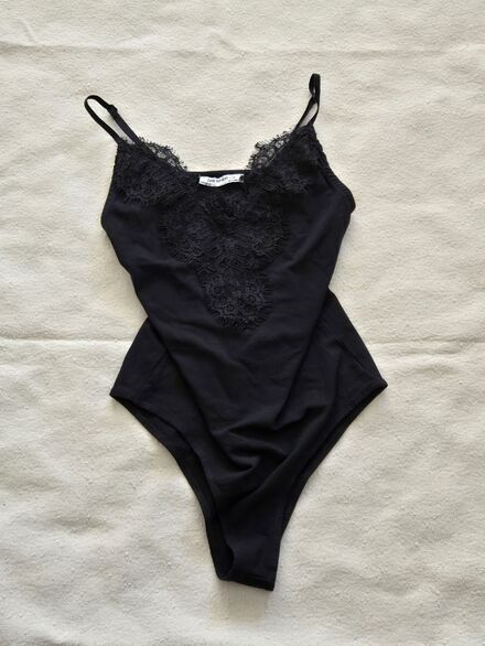 zara dantelli bodysuit askılı