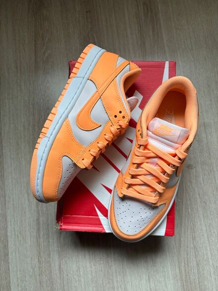 Dunk Low Peach Cream