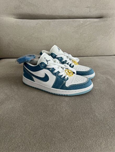 Nike Beyaz Mavi Sneaker
