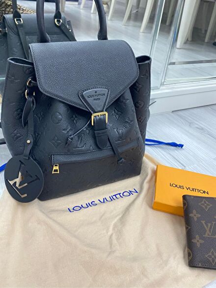Louis Vuitton Siyah Sırt Çantası