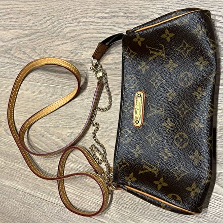Louis Vuitton Çanta