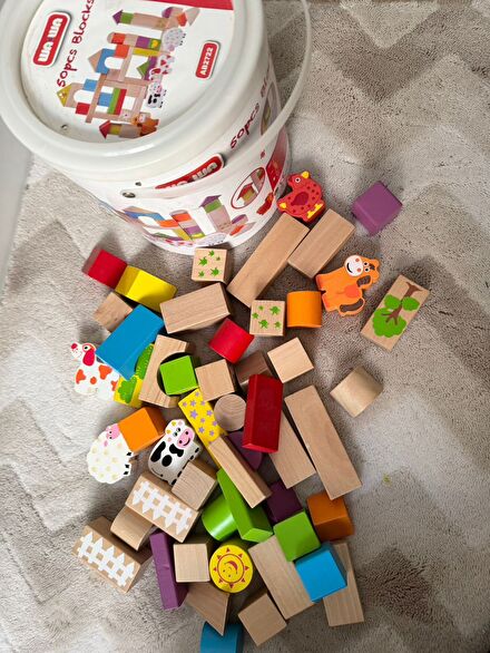 Mothercare Ahşap Blok Çiftlik Temalı
