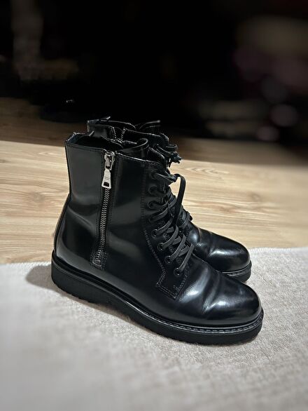 Siyah Prada Bot