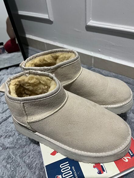 Kadın Bej Polar Astarlı Kısa Bot ugg