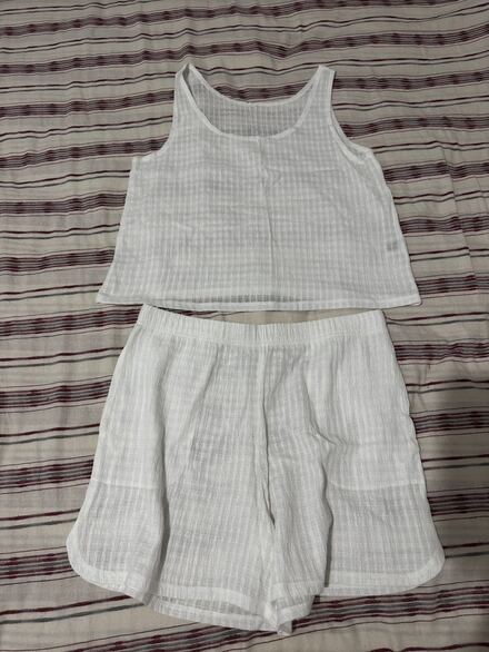 Beyaz Yazlık İkili Takım Benetton