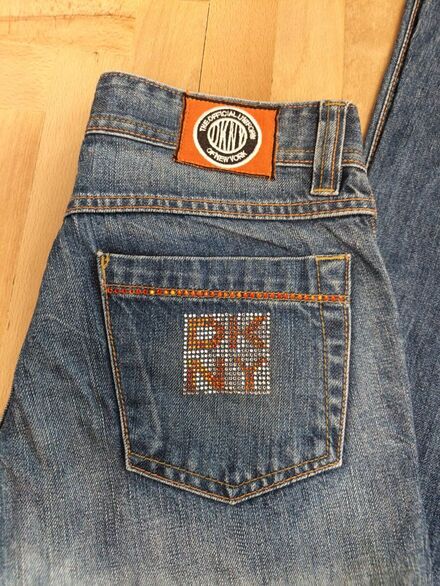 DKNY Jeans 28