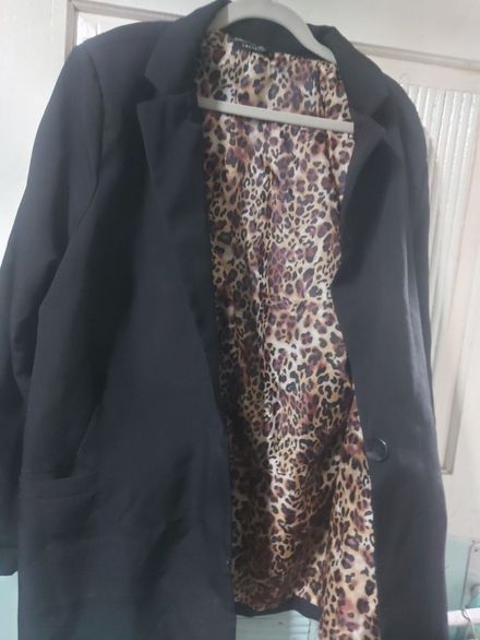 Siyah Leopar Desenli Blazer Ceket