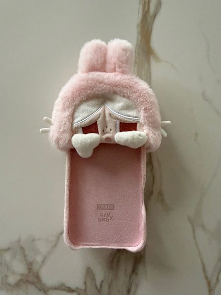 Cry Baby Pembe Peluş Telefon Kılıfı