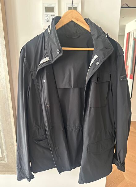 Emporio Armani Jeans erkek yagmurluk L