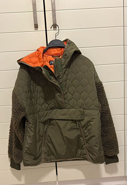 Zara spor kazak ceket kanguru modeli