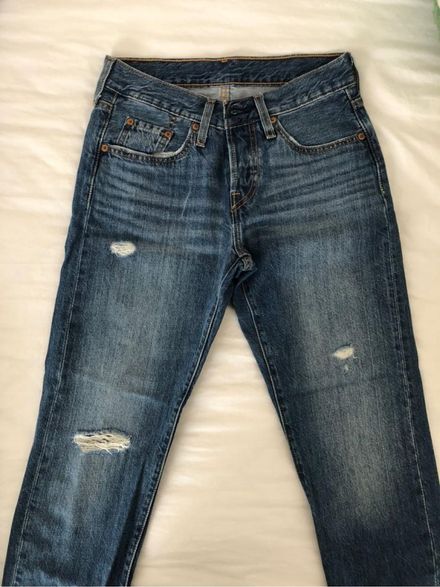 Levis 501 Crop Jeans
