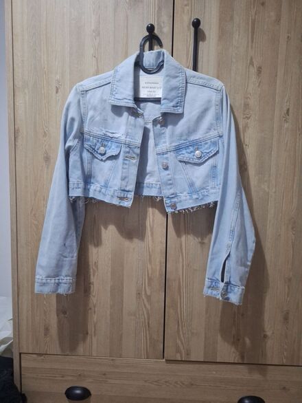 #stradivarius crop fit