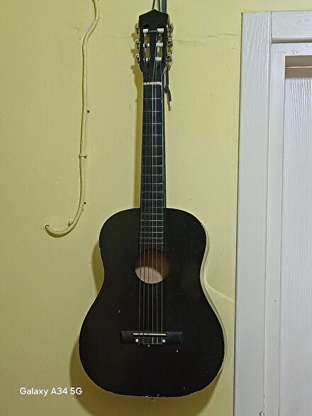 Siyah Klasik Gitar