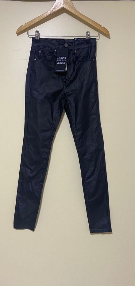 STRADIVARIUS PANTOLONU DERİ