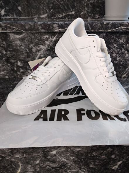Nike Air Force 1 Beyaz Deri Sneaker