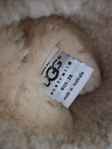 Ugg bot