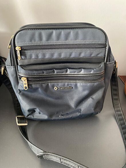Samsonite Lacivert Erkek Çantası