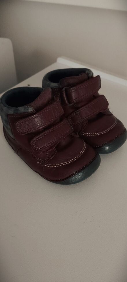 Bordo Bebek Botu