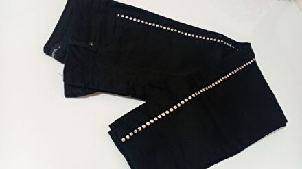 Siyah Taşlı Jeans Pantolon