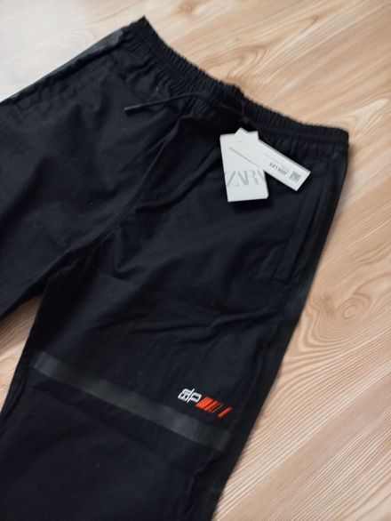 kargo jogger,bershka,pulbear,levis,lacos