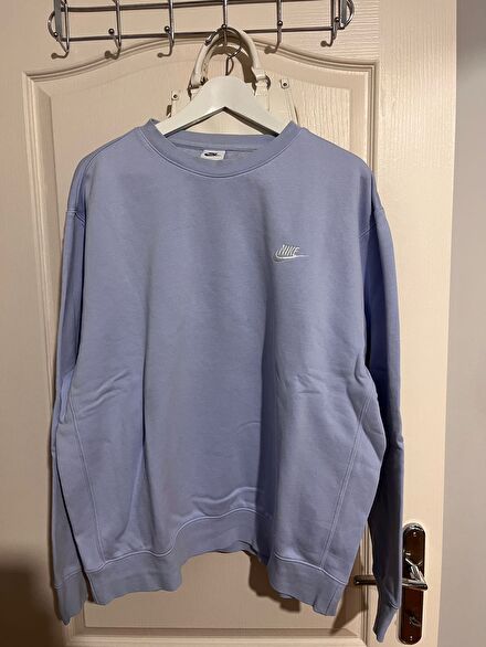 Nike sweatshirt