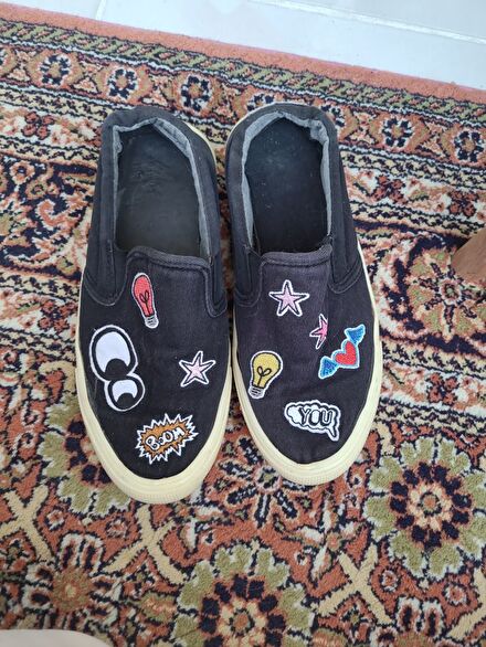 Siyah Yamalı Sneaker
