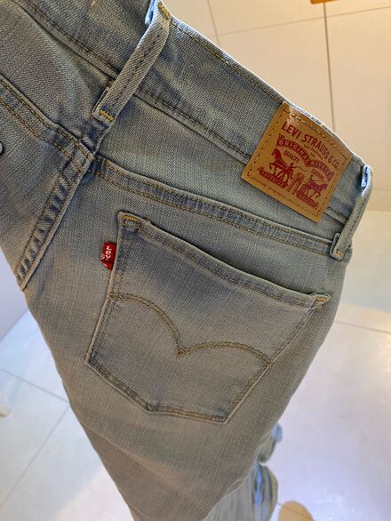 Levi’s 710 Super Skinny Jean