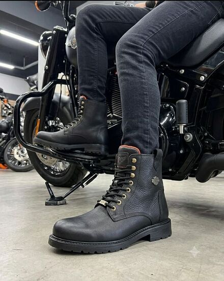 harley-davidson adam erkek bot