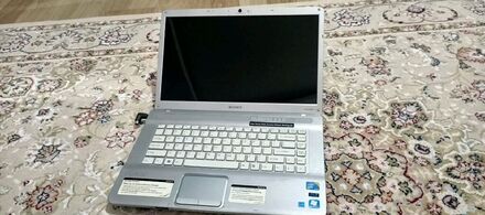 SONY LAPTOP PİLİ YOK