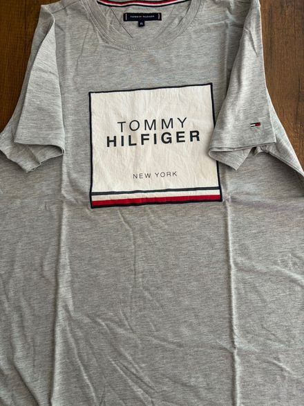 Tommy Hilfiger Gri T-Shirt