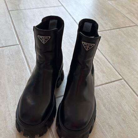 Prada bot