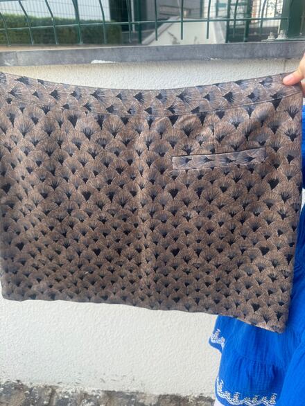 A.P.C %100 ipek etek mini Medium